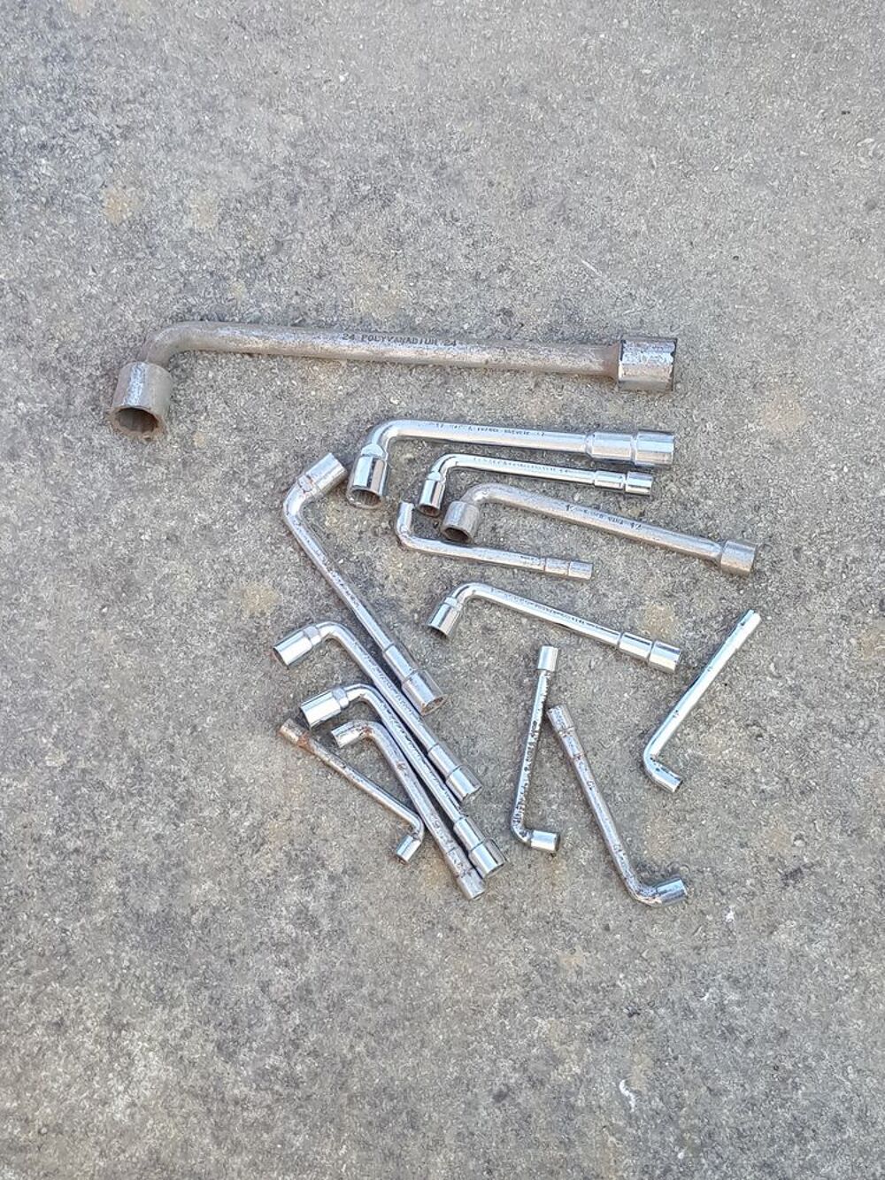 Lot de cles a pipe Bricolage