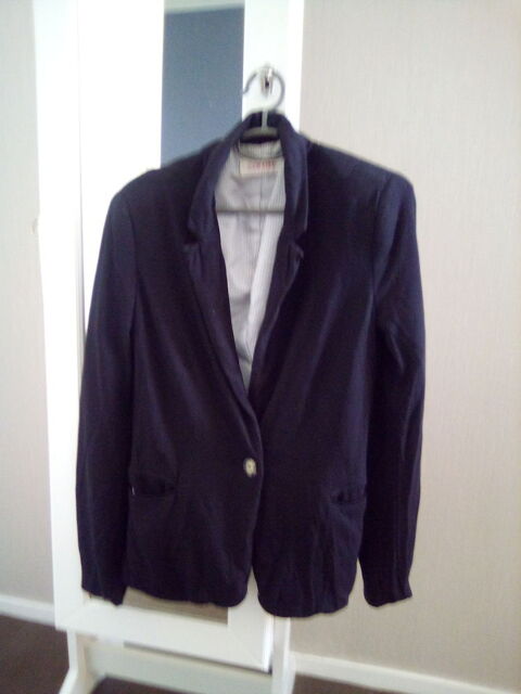 veste 3 Mont-Saint-Aignan (76)