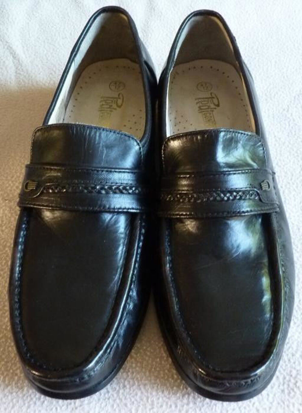 Mocassins P&eacute;diconfort pointure 47 en cuir noir pleine fleur Chaussures