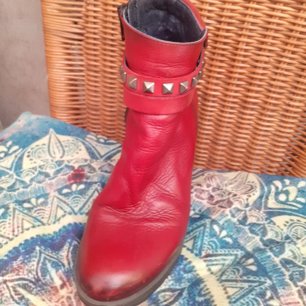 bottines tout cuir marque DORKING Chaussures