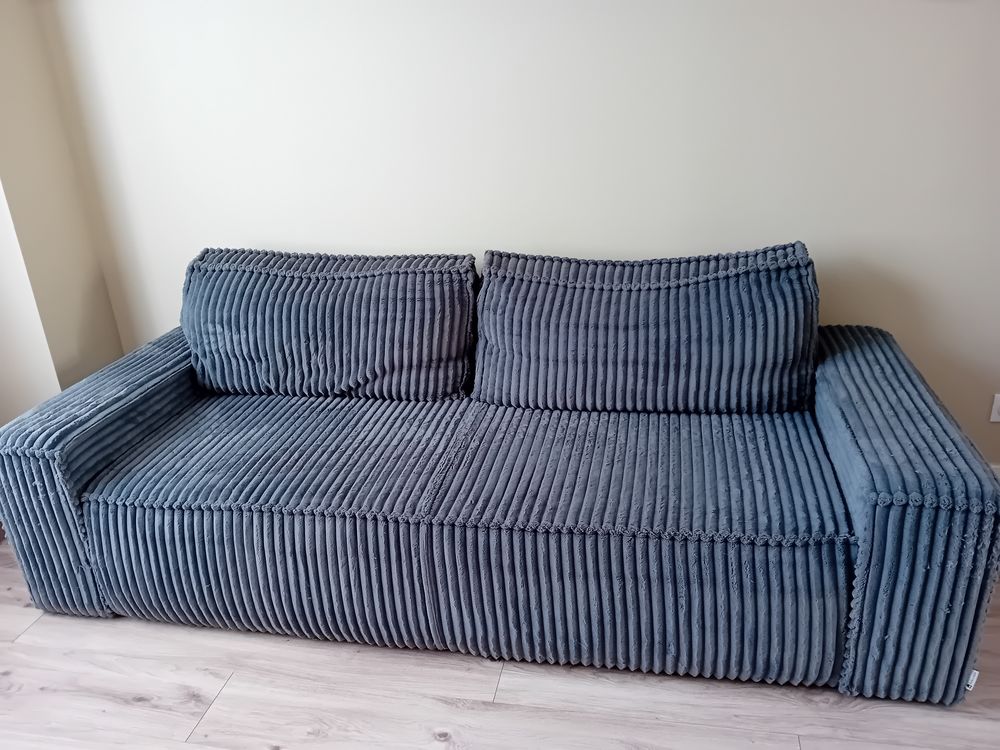 Canap&eacute; velour gris 3 places achet&eacute; chez Bobochic Electroménager