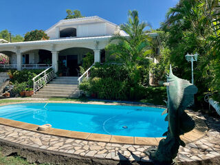  Maison � vendre 7 pi�ces 210 m�