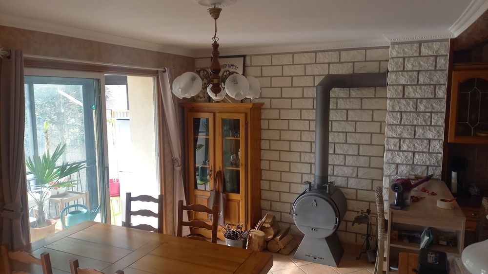 Vente Maison Igé, maison en pierre rénovée avec terrain de 780 m² Igé