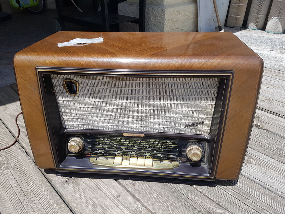 ANCIEN POSTE SCHNEIDER DE 1958 Audio et hifi