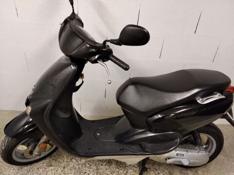 Scooter YAMAHA 2005 occasion La Rochelle 17000