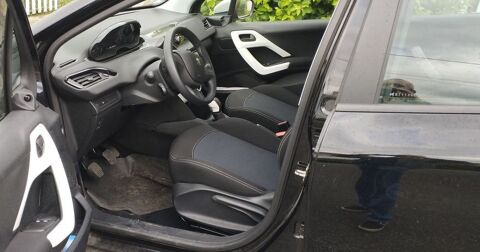 Peugeot 208 1.0 VTi 68ch BVM5 Like 2014 occasion Lapalisse 03120