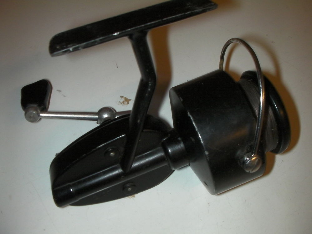 Moulinet lancer MITCHELL 300 + bobine Sports