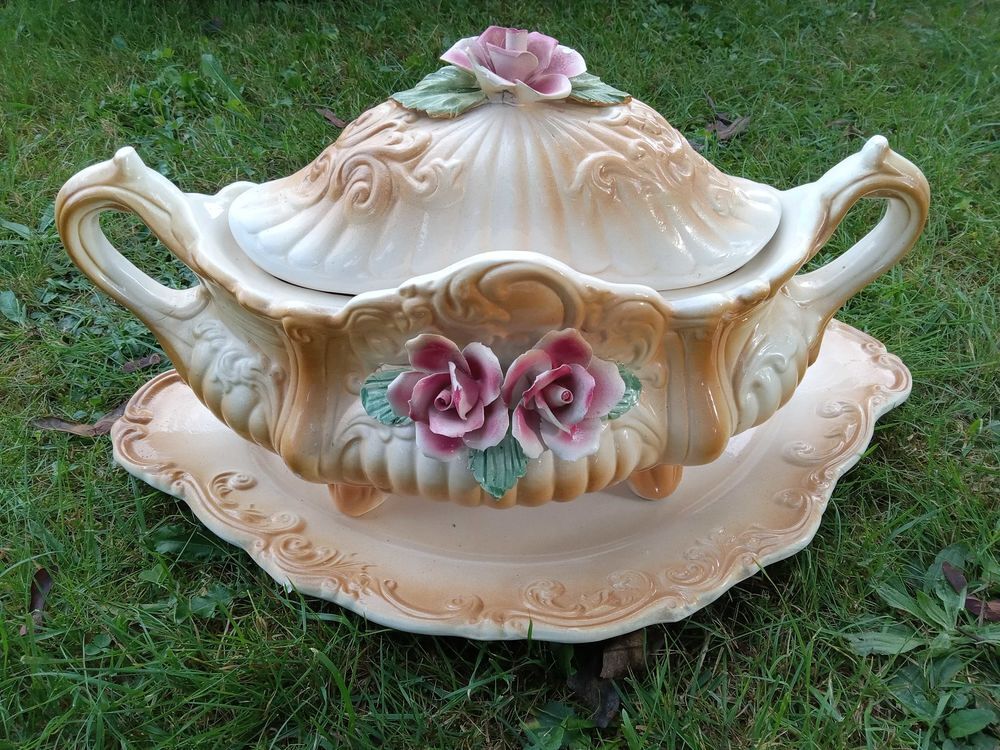 soupi&egrave;re ancienne 