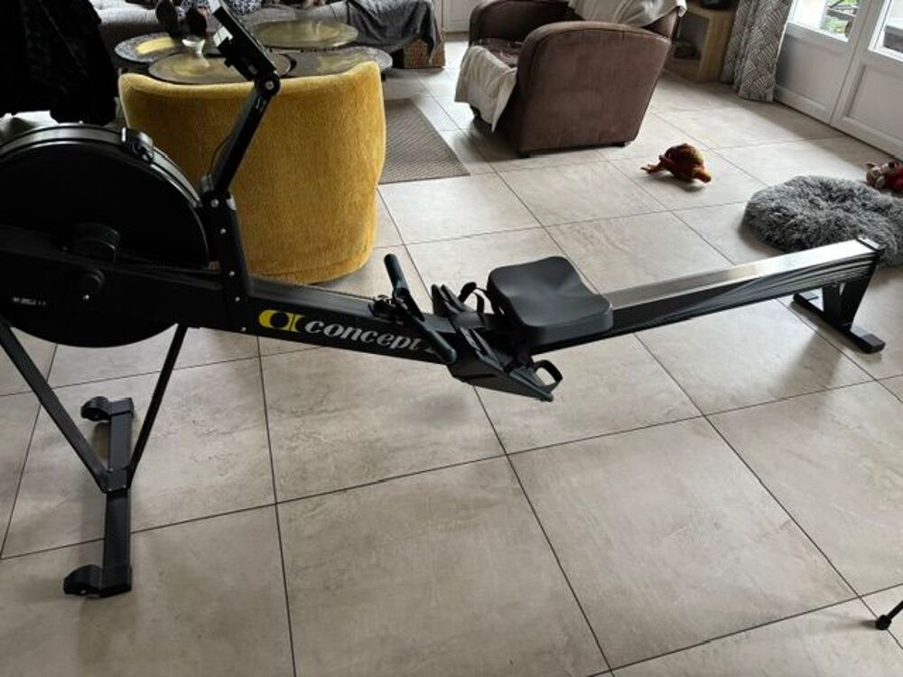 Rameur tr&egrave;s bon &eacute;tat Sports