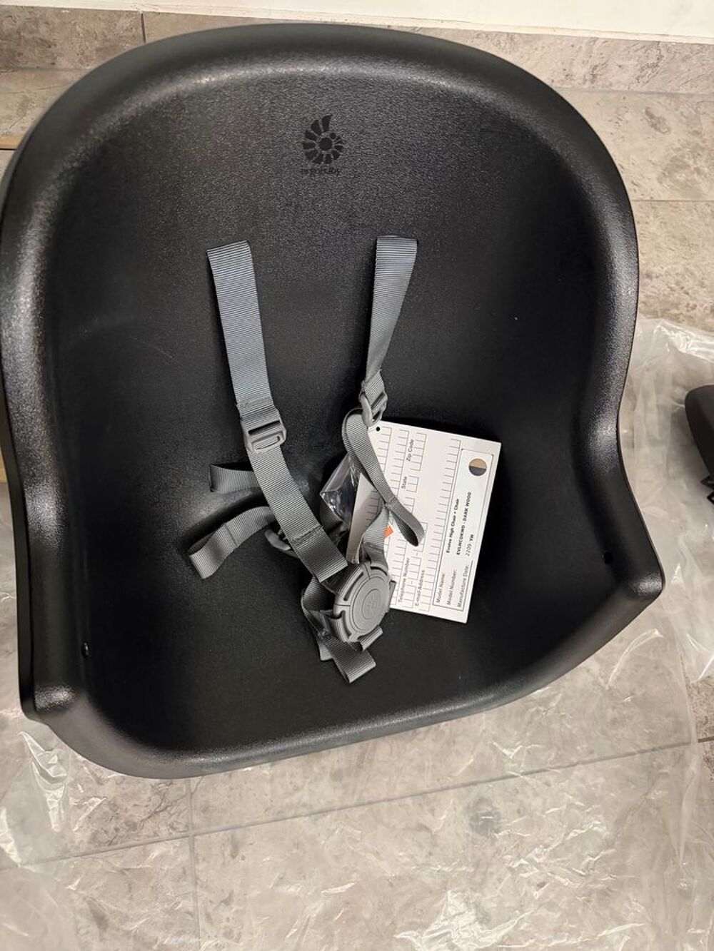 chaise haute pour b&eacute;b&eacute; et enfants Pu�riculture