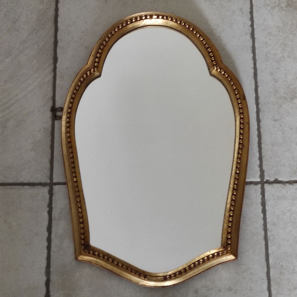 Petit miroir d'inspiration baroque Décoration