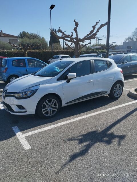Renault clio iv Clio dCi 90 Energy eco2 82g Trend