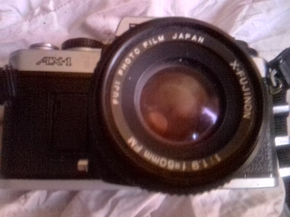 Appareil photo vintage FUJICA. AX 1 Photos/Video/TV