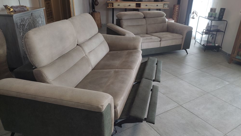 Lot de deux canap&eacute;s haut de gamme Décoration