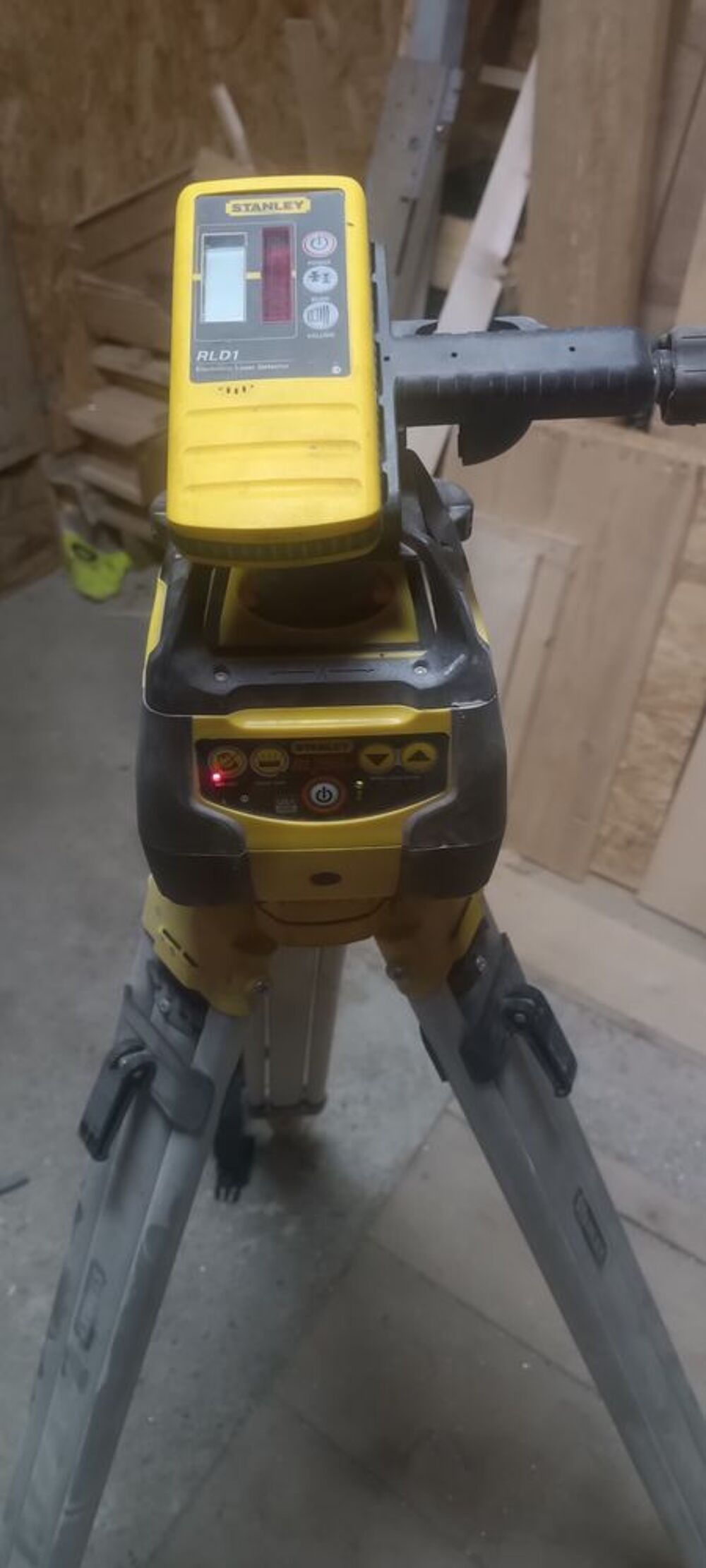 Laser Bricolage