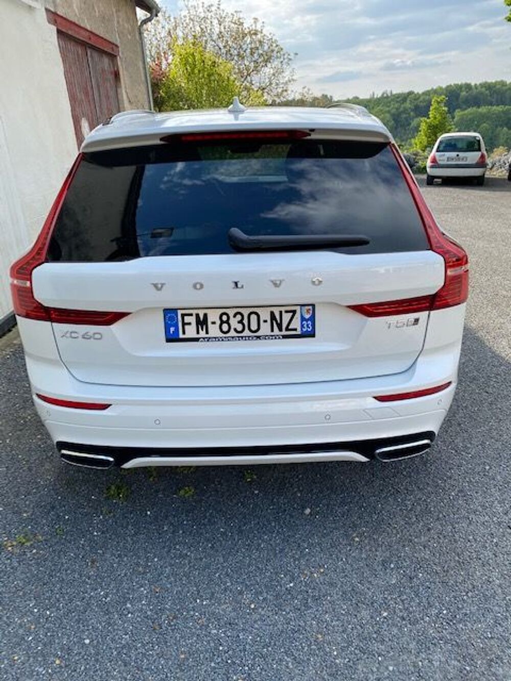 XC60 T5 AWD 250 ch Geartronic 8 R-Design 2019 occasion 33890 Gensac