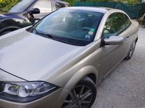 M&eacute;gane Cabriolet 1.6i 16V Privil&egrave;ge A 2006 occasion 10150 Feuges