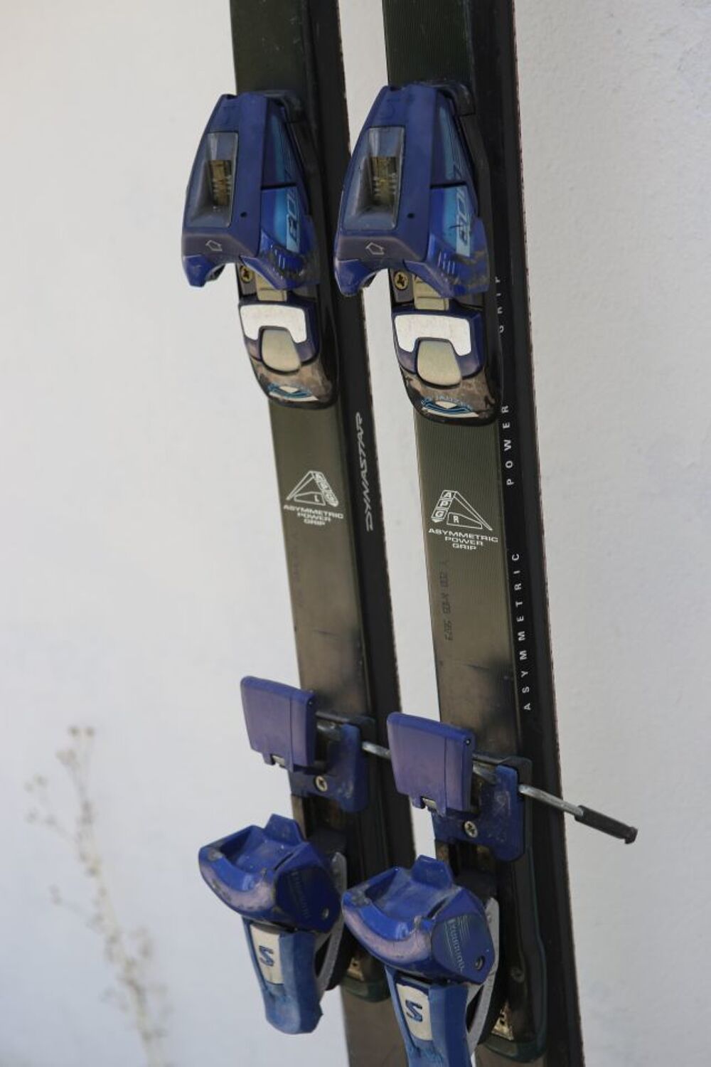 Ski DYNASTAR ID 8.0 + Fixations SALOMON 80 Qudrax
Sports