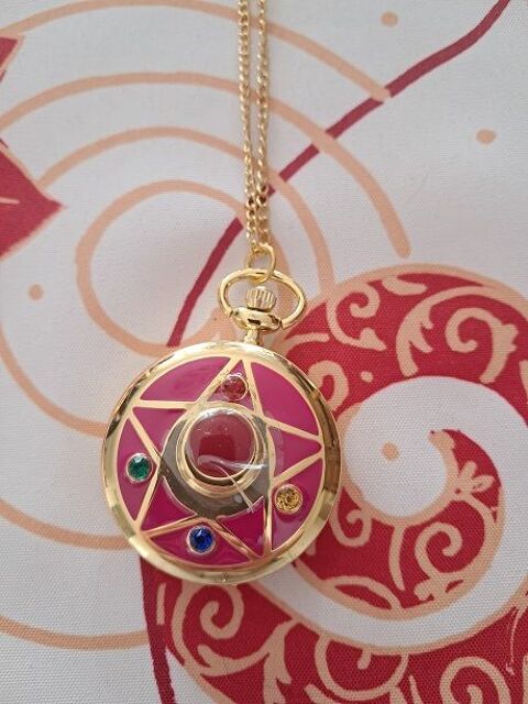 Montre gousset Sailor Moon Collier manga anime TV série bijo 9 Fèves (57)