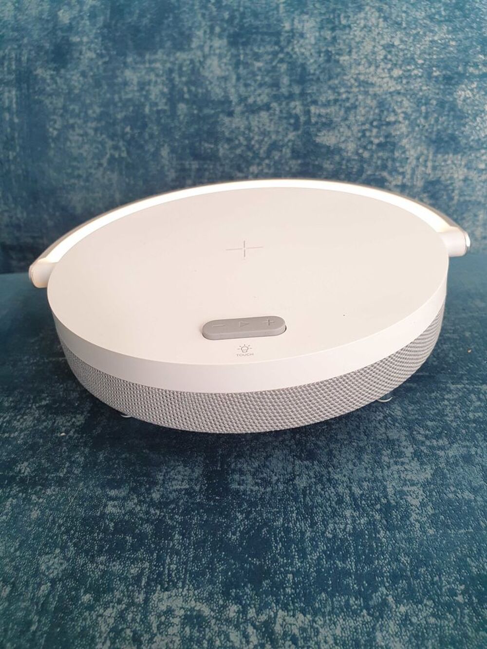 2 en 1 enceinte -chargeur mobile Téléphones et tablettes