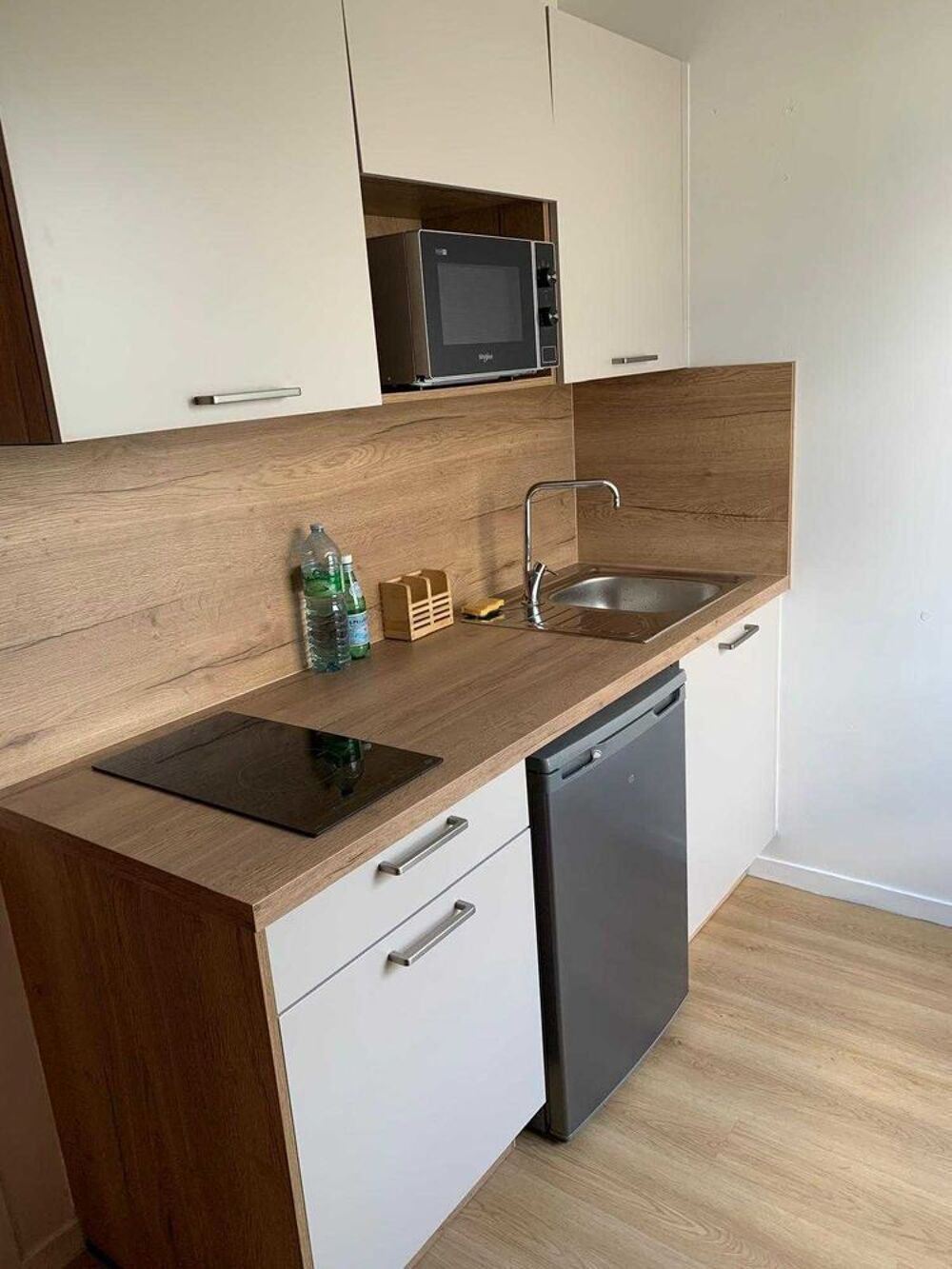 Location Appartement Magnifique T1Bis rénové 28m2 Reims centre ville Reims