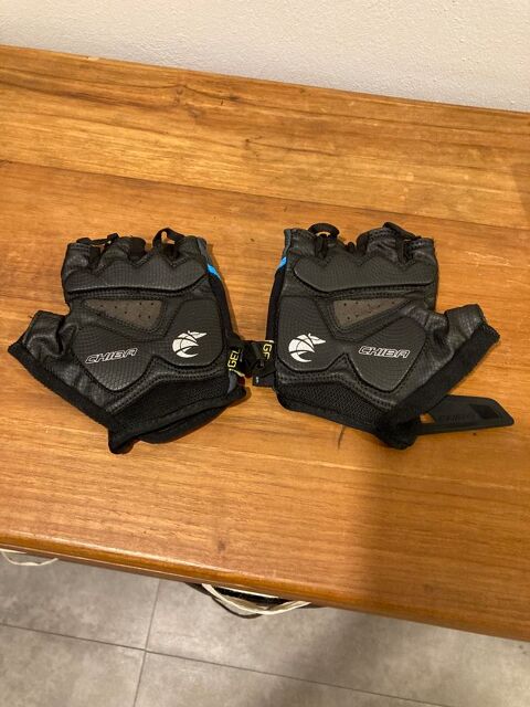 Gants velo. 25 Malakoff (92)