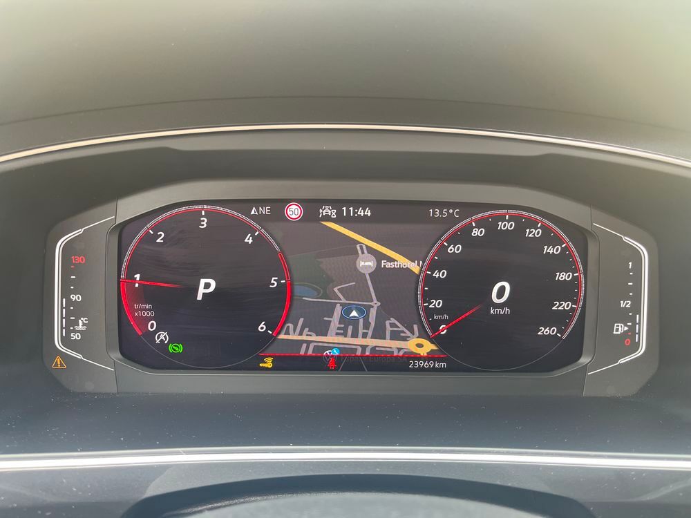Tiguan 2.0 TDI 150ch DSG7 R-Line 2022 occasion 77170 Brie-Comte-Robert