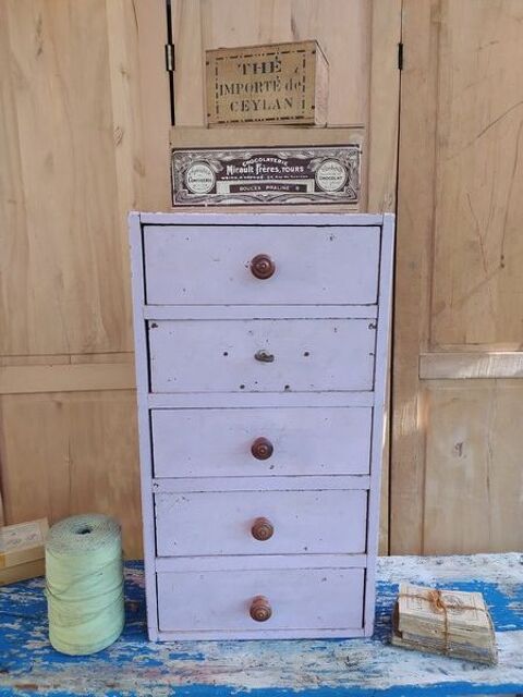 Petit Meuble � Tiroirs Rangement Atelier M�tiers 
0 Loches (37)