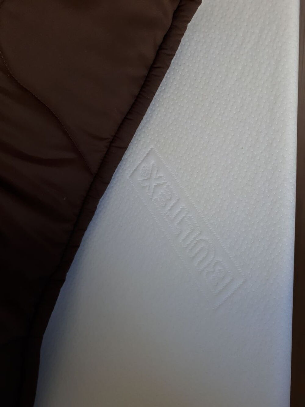 Banquette BZ en tissu, YANIS matelas BULTEX coloris chocolat Meubles