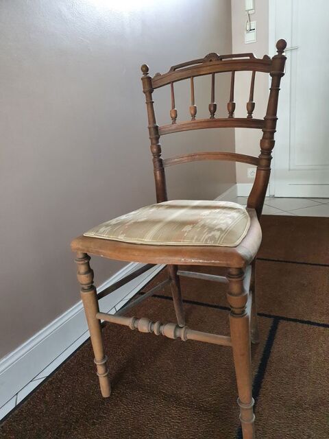 CHAISE ANCIENNE 15 Le Bouscat (33)