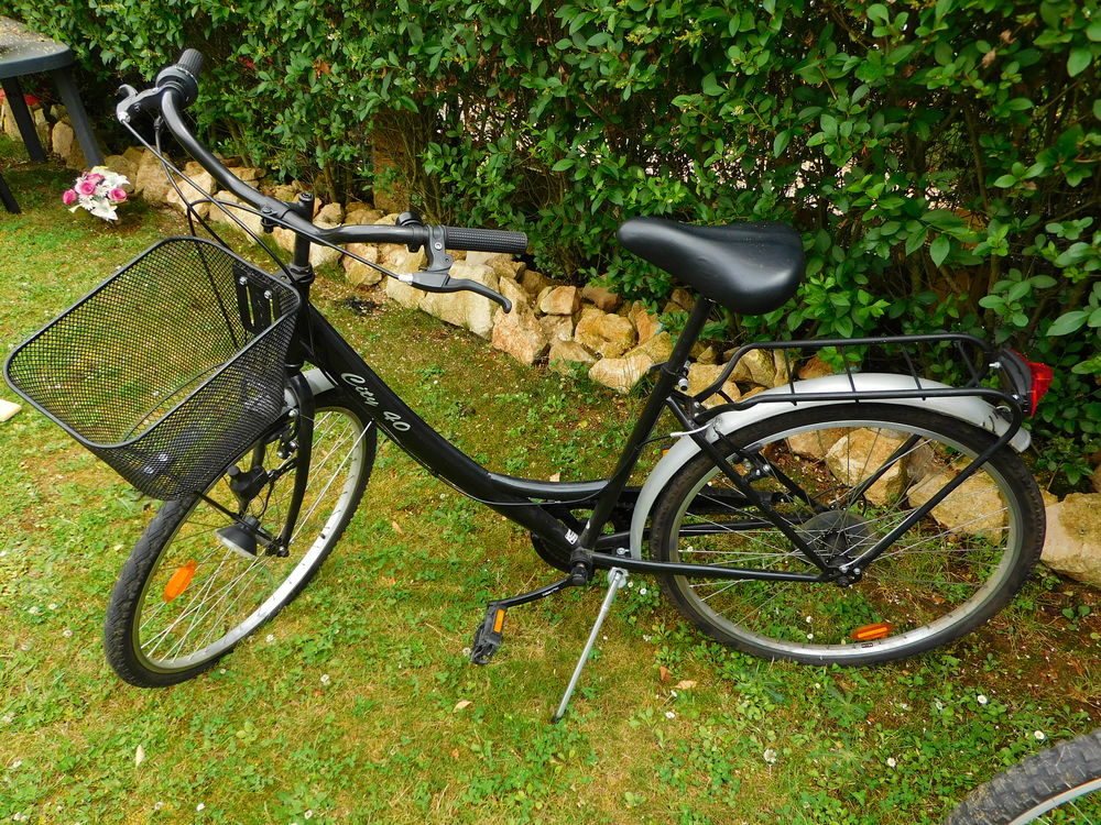 V&eacute;lo city 40
Vélos