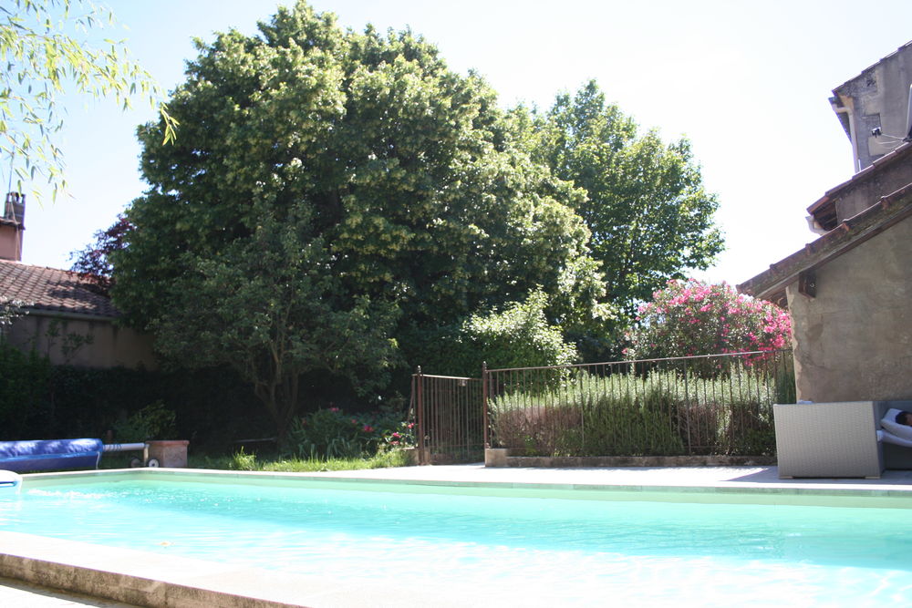 Vente Maison Maisonnette à viabiliser et piscine s/ terrain constructible Avignon