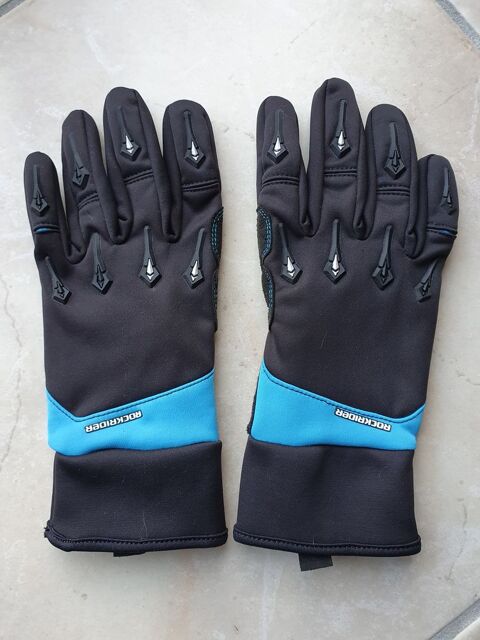Gants stratermic taille S mixte 15 Cholet (49)