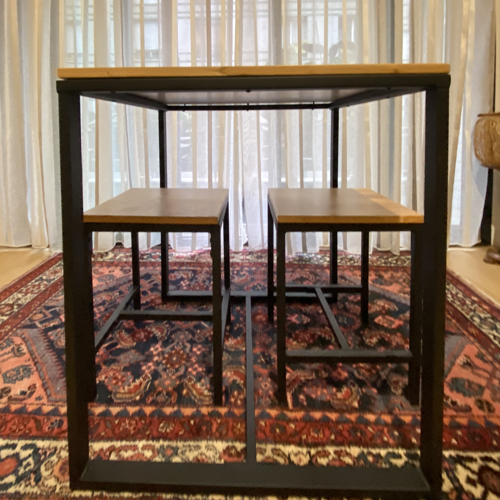 Table &agrave; manger et ses tabourets La Redoute Meubles