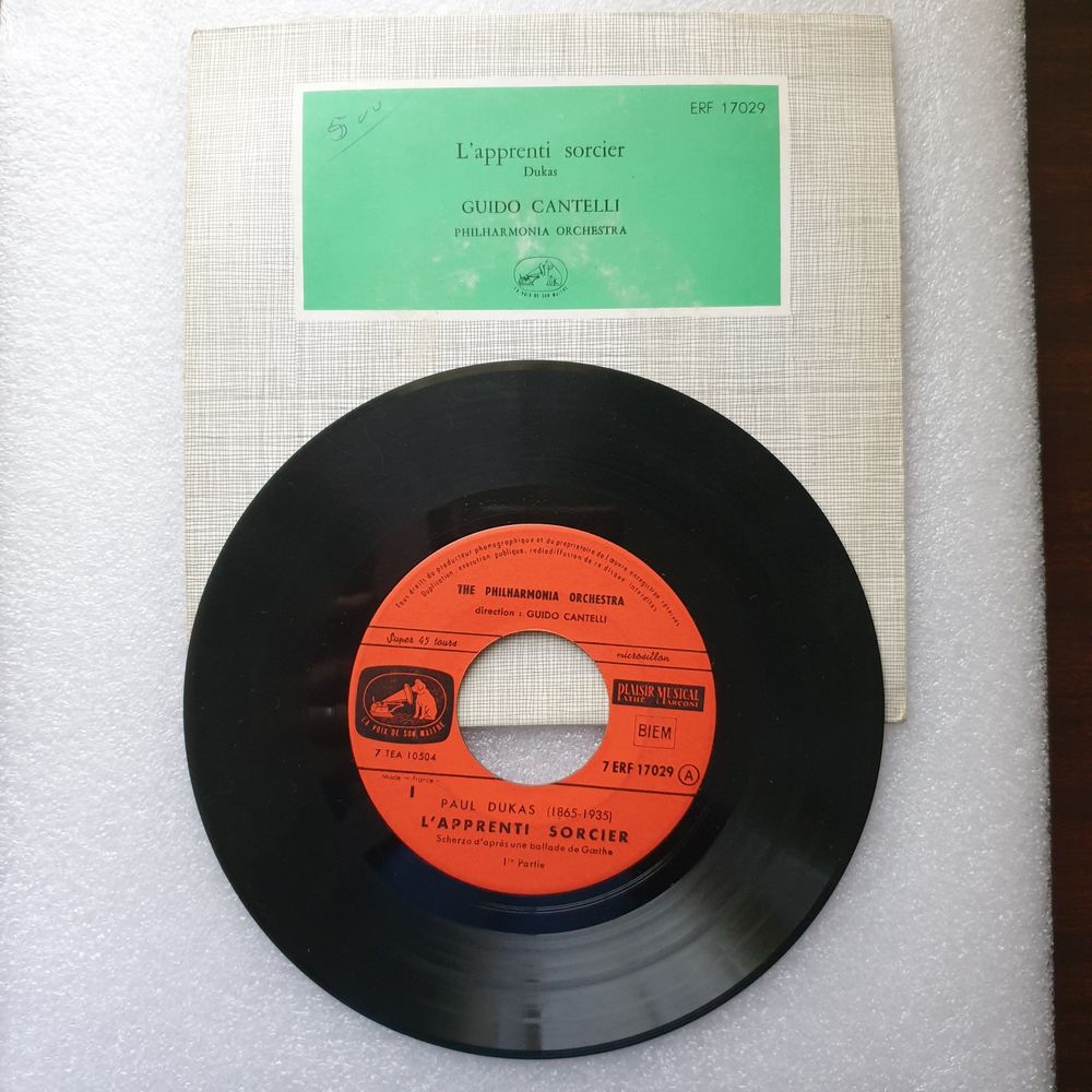 L'apprenti sorcier Dukas Guido Cantelli 45T Vinyle CD et vinyles