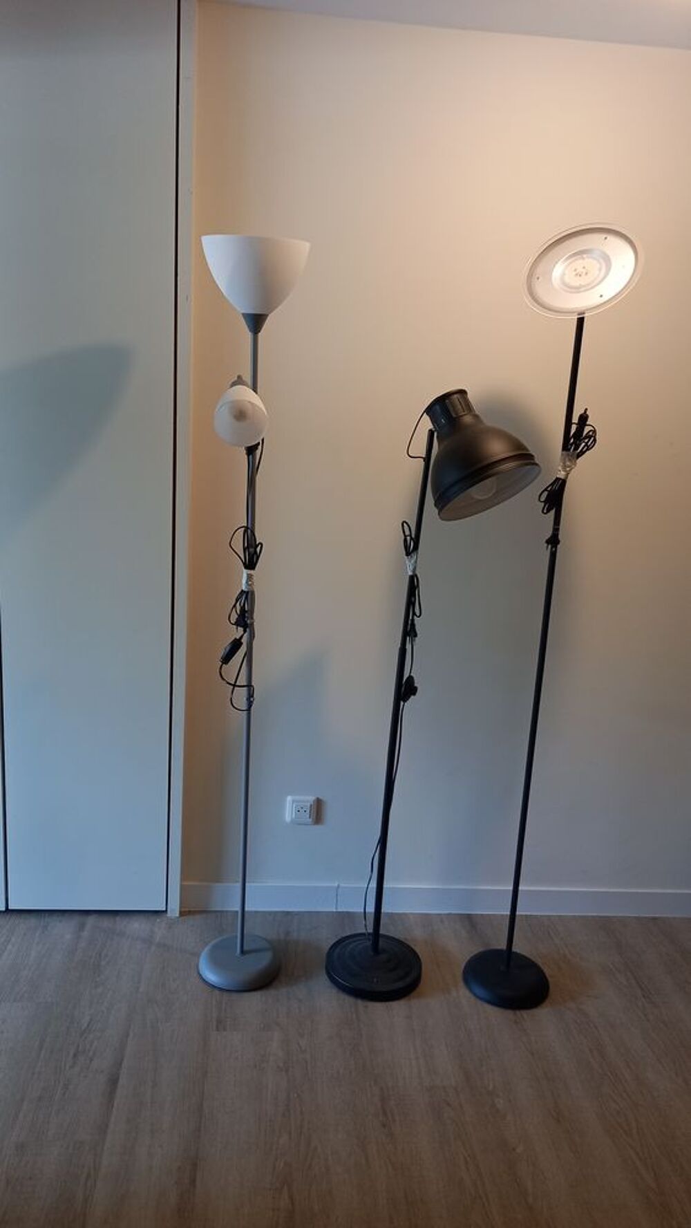 un four encastrable + une table &agrave; induction + trois la Electroménager