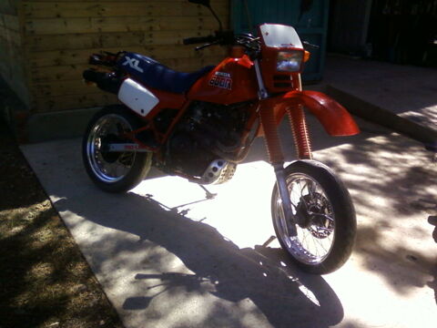 Moto HONDA 1985 occasion Montauriol 66300