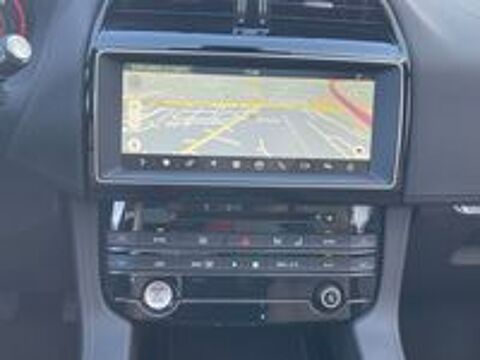 F-PACE F-Pace 2.0 D - 180 ch AWD BVA8 Prestige 2020 occasion 33700 M&eacute;rignac