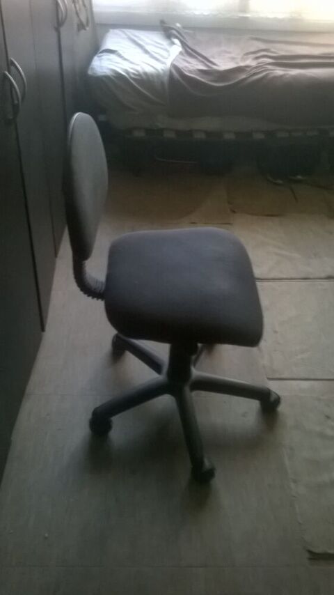 Chaise de bureau Neuilly-sur-Seine (92)