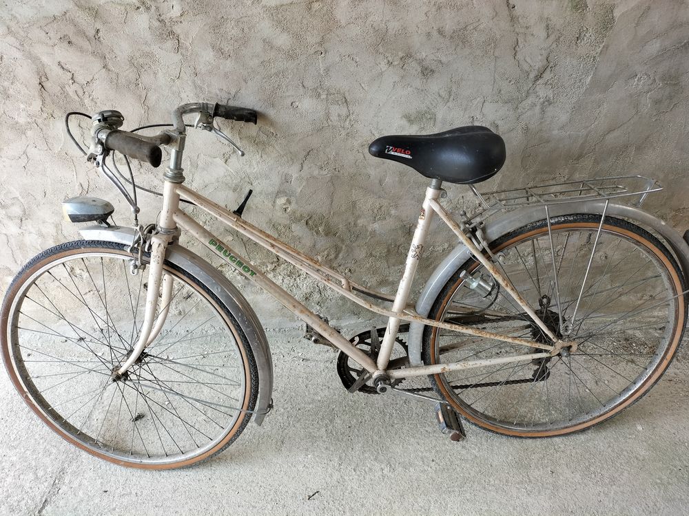 V&eacute;lo PEUGEOT Beige 1 Vélos