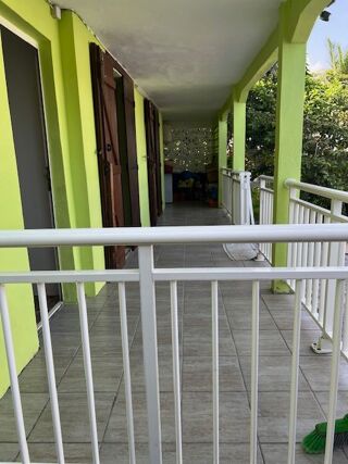  Maison à louer 6 pièces 110 m² Sainte-rose
