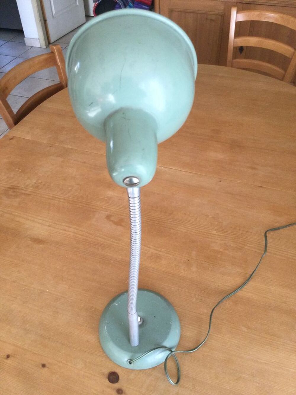 Lampe &agrave; poser industrielle flexible vintage Décoration