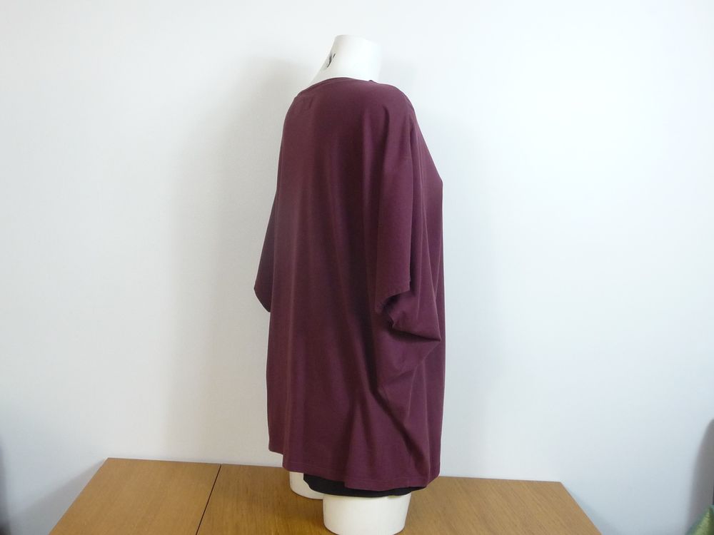 Tee Shirt / Tunique 100% Coton Rouge Bordeaux- Departement 5 Vêtements