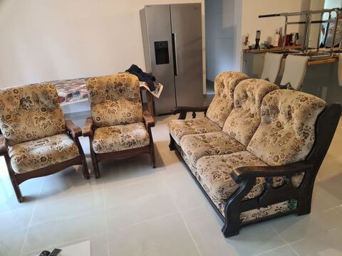 Canap plus deux fauteuils 50 Les Cluses (66)