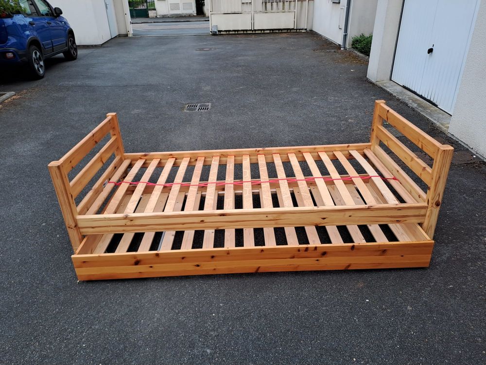 Un lit simple Flexa et son lit gigogne 90x200 Meubles