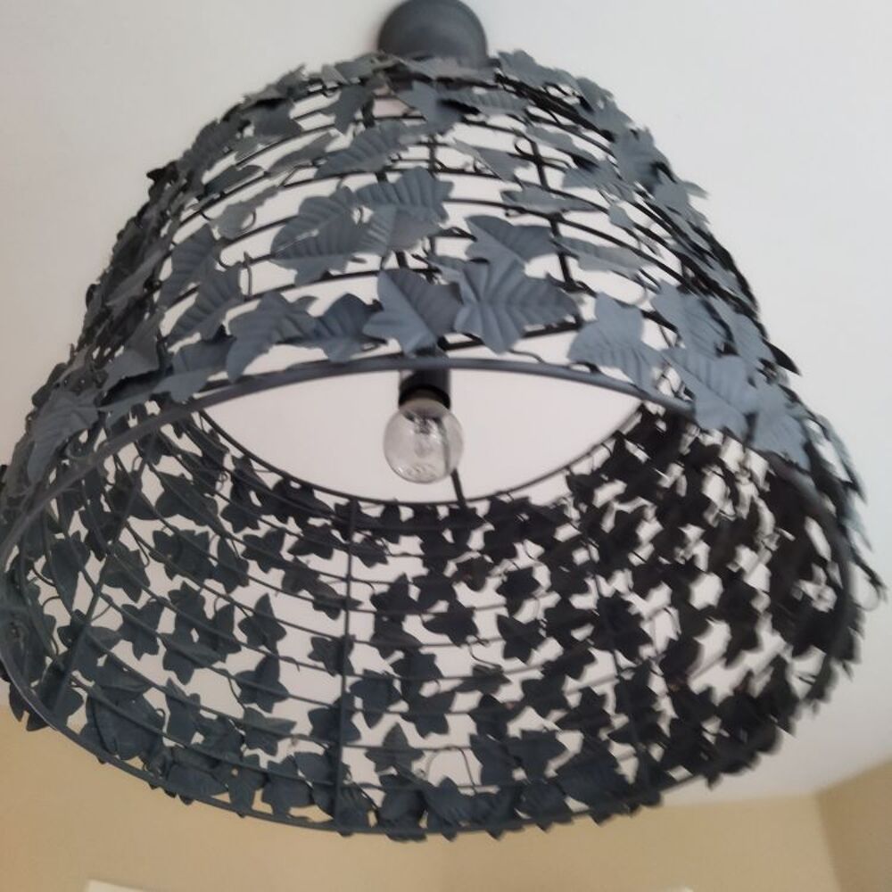 Lustre feuillage gris Décoration