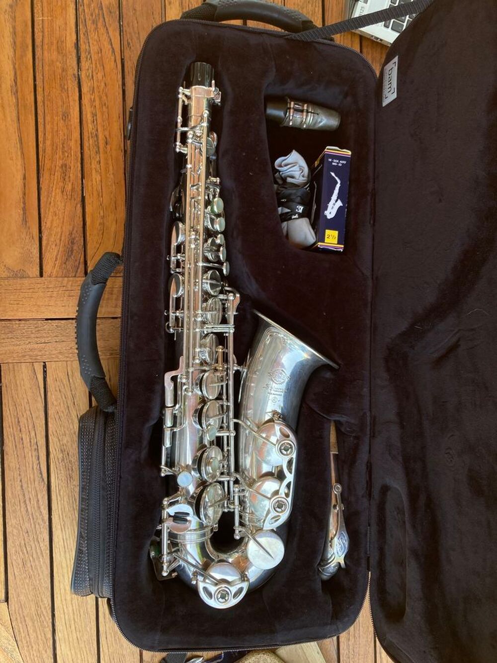 Saxophone alto Selmer Mark VI + accessoires Instruments de musique