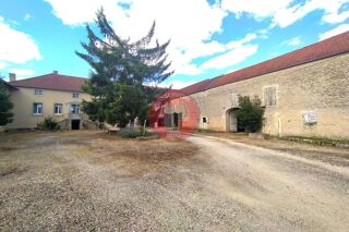 Maison 8 pièces 220 m² · à Cry · 220 m² · 259 000 €