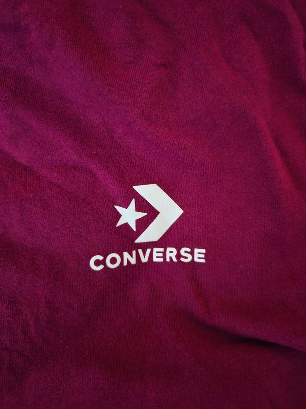 Tee shirt " Converse" taille xxl Vêtements