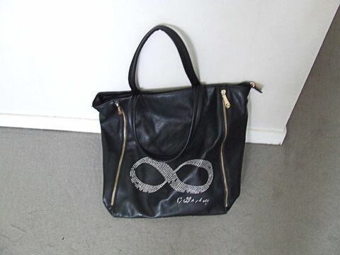 Sac d'épaule, sac de cours (Lycéennes, étudiantes) 3 Bagnolet (93)